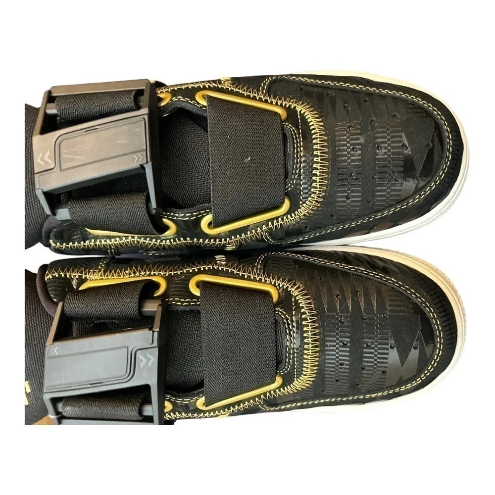 Nike Air Force 1 Utility Bhm QS 